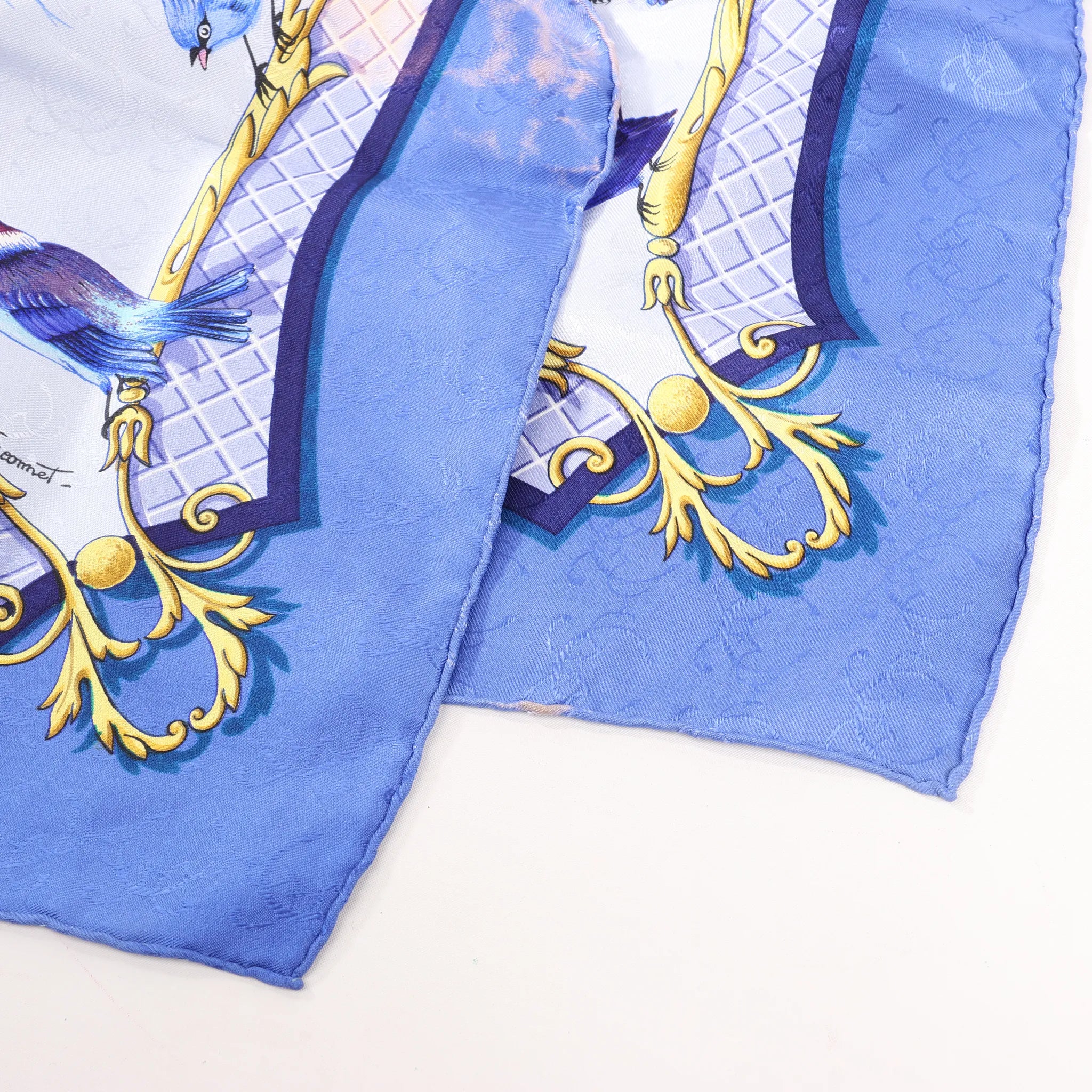 Hermès Carré 90 "LA CLE des CHAMPS" Silk handkerchief in Blue