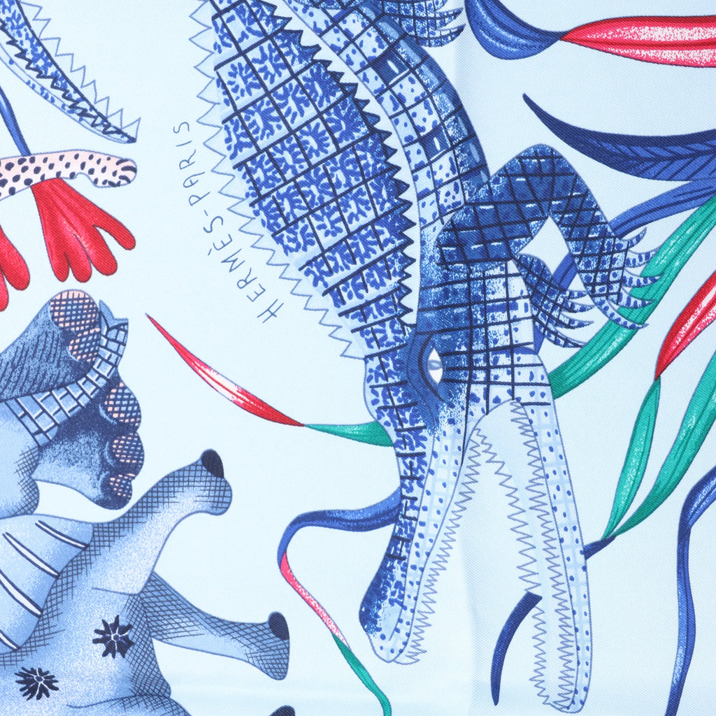 Hermès Carré 90 "LA MARCHE Du ZAMBEZE" Silk handkerchief in Blue