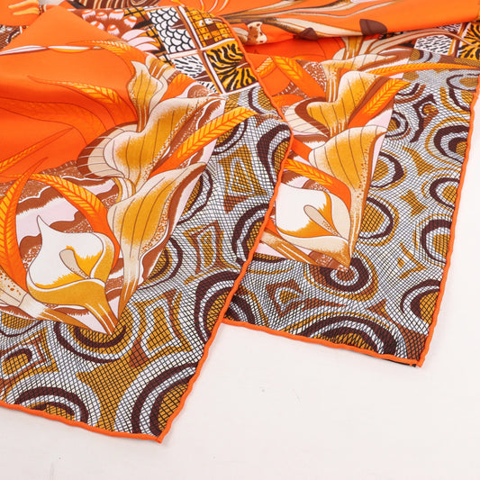Hermès Carré 90 "LA MARCHE Du ZAMBEZE" Mouchoir en soie en Orange