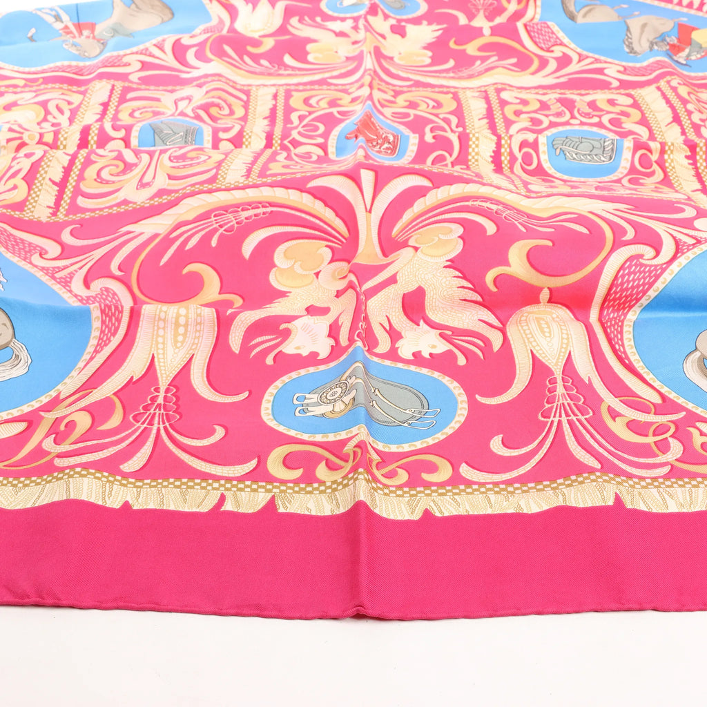 Hermès Carré 90 "LA PRESENTATION" Silk handkerchief in Burgundy