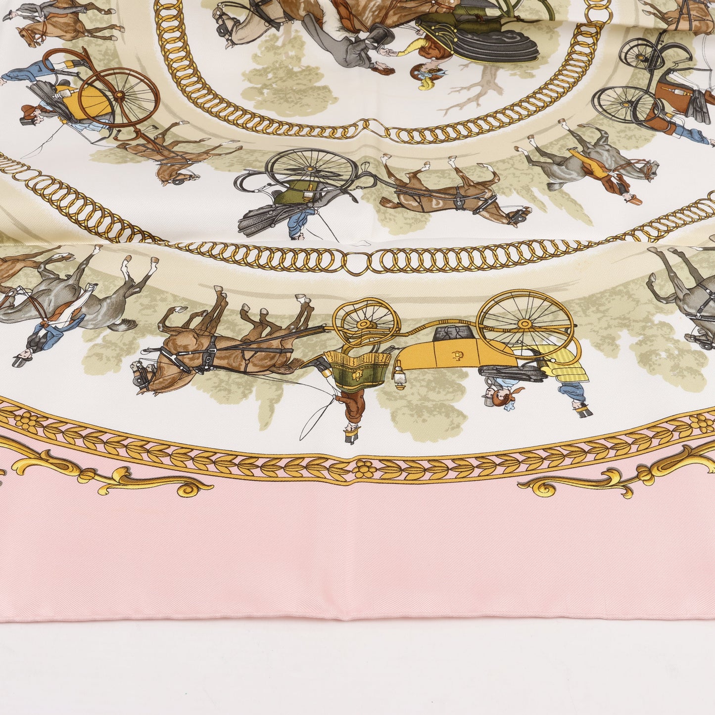 Hermès Carré 90 "LA PROMENADE DE LONGCHAMPS" Silk handkerchief in Pink