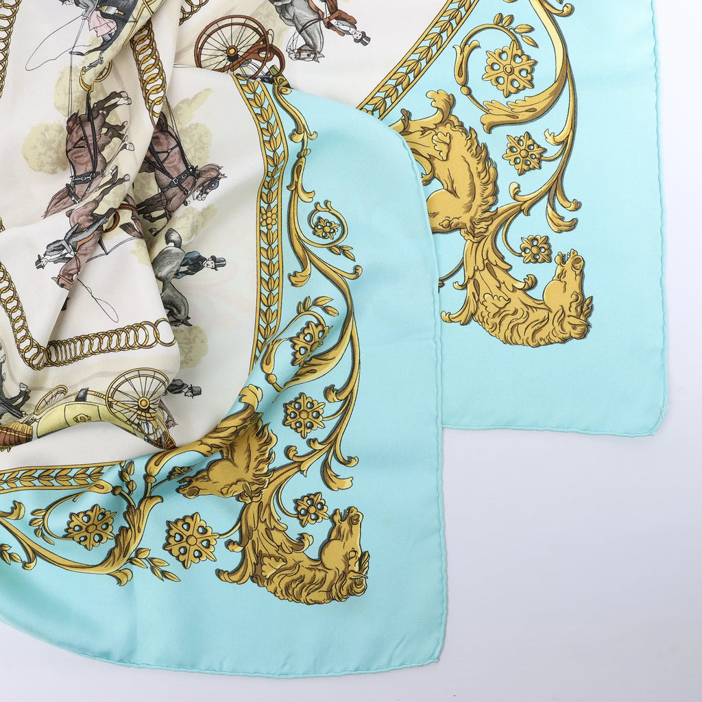 Hermès Carré 90 "LA PROMENADE DE LONGCHAMPS" Silk handkerchief in Blue
