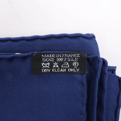 Hermès Carré 90 "LA VIE DU GRAND NORD" Silk handkerchief in Navy Blue