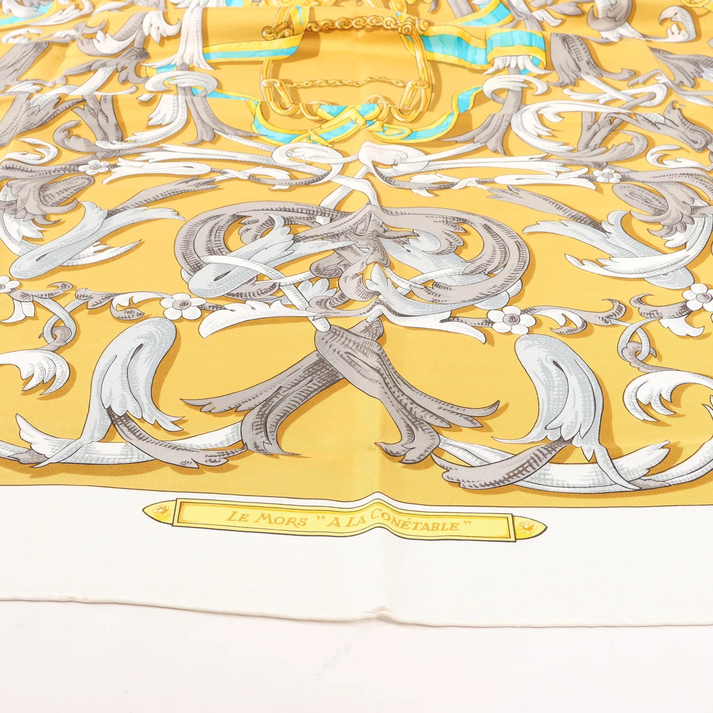 Hermes Carré 90 "LE MORS A LA CONETABLE" Silk handkerchief in Yellow