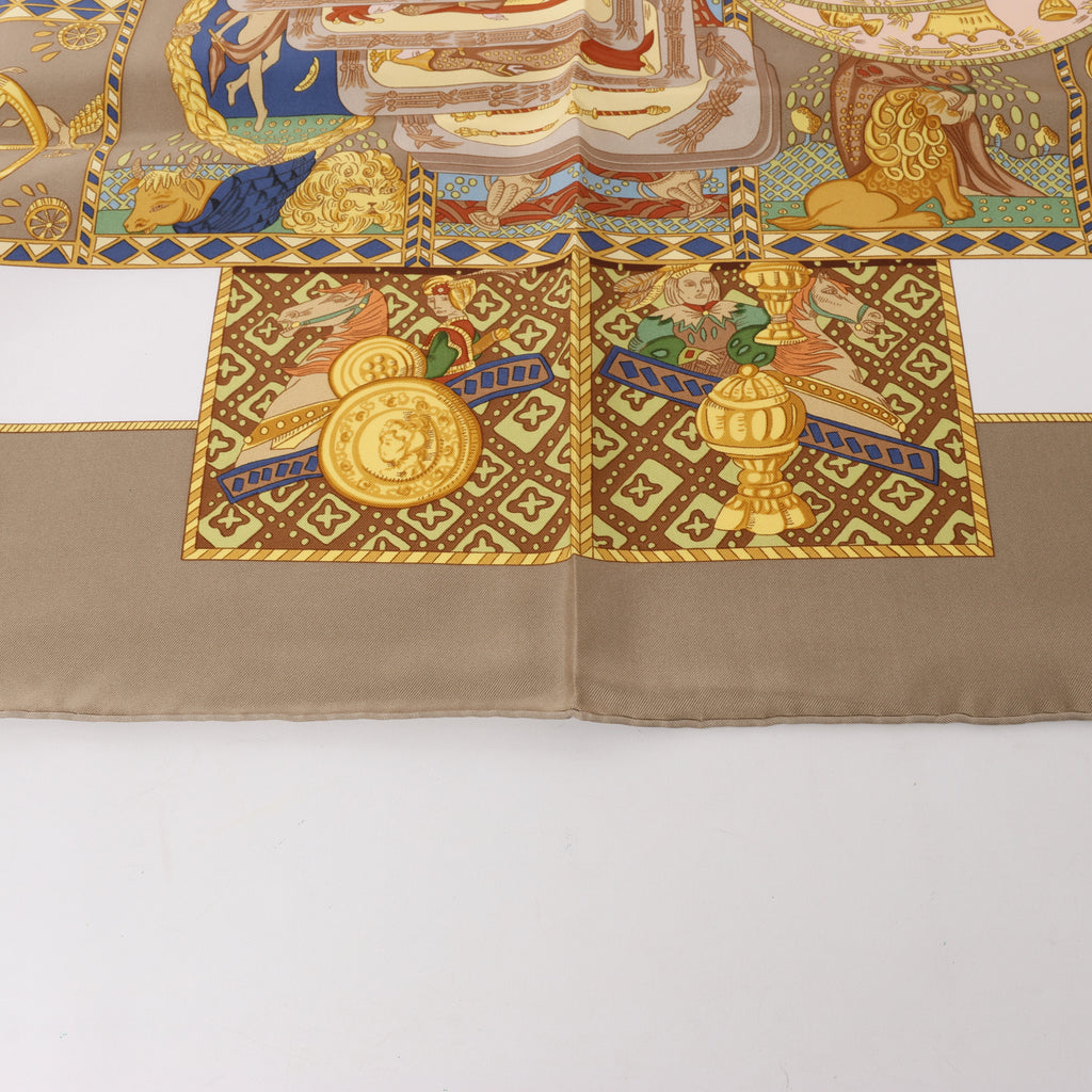 Hermès Carré 90 "LE TAROT" Silk handkerchief in Beige