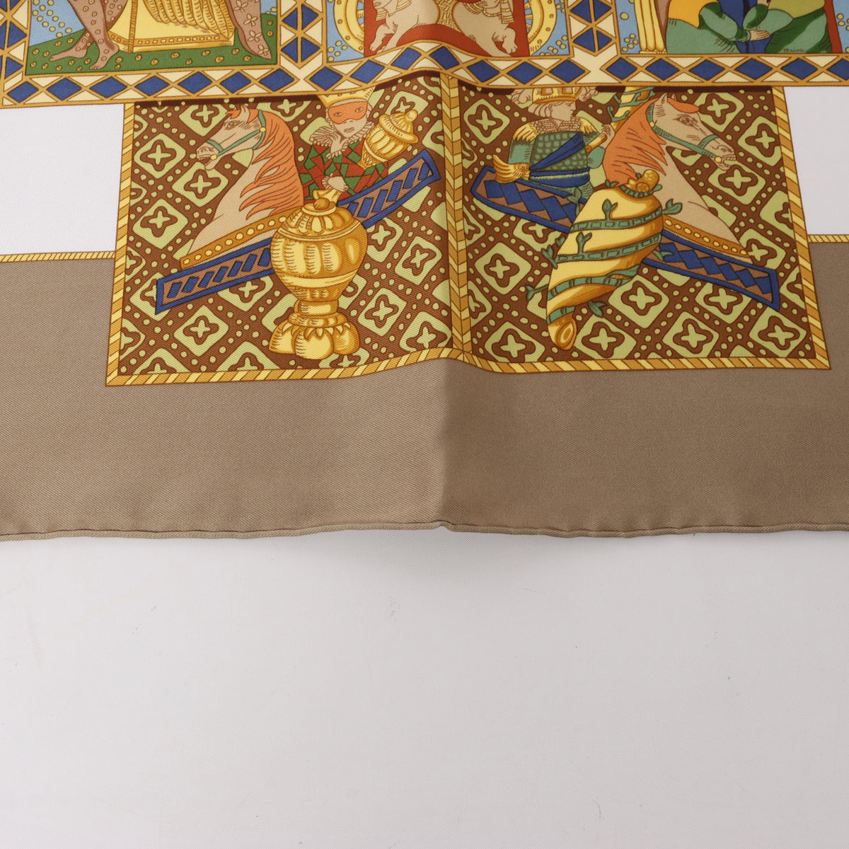 Hermès Carré 90 "LE TAROT" Silk handkerchief in Beige