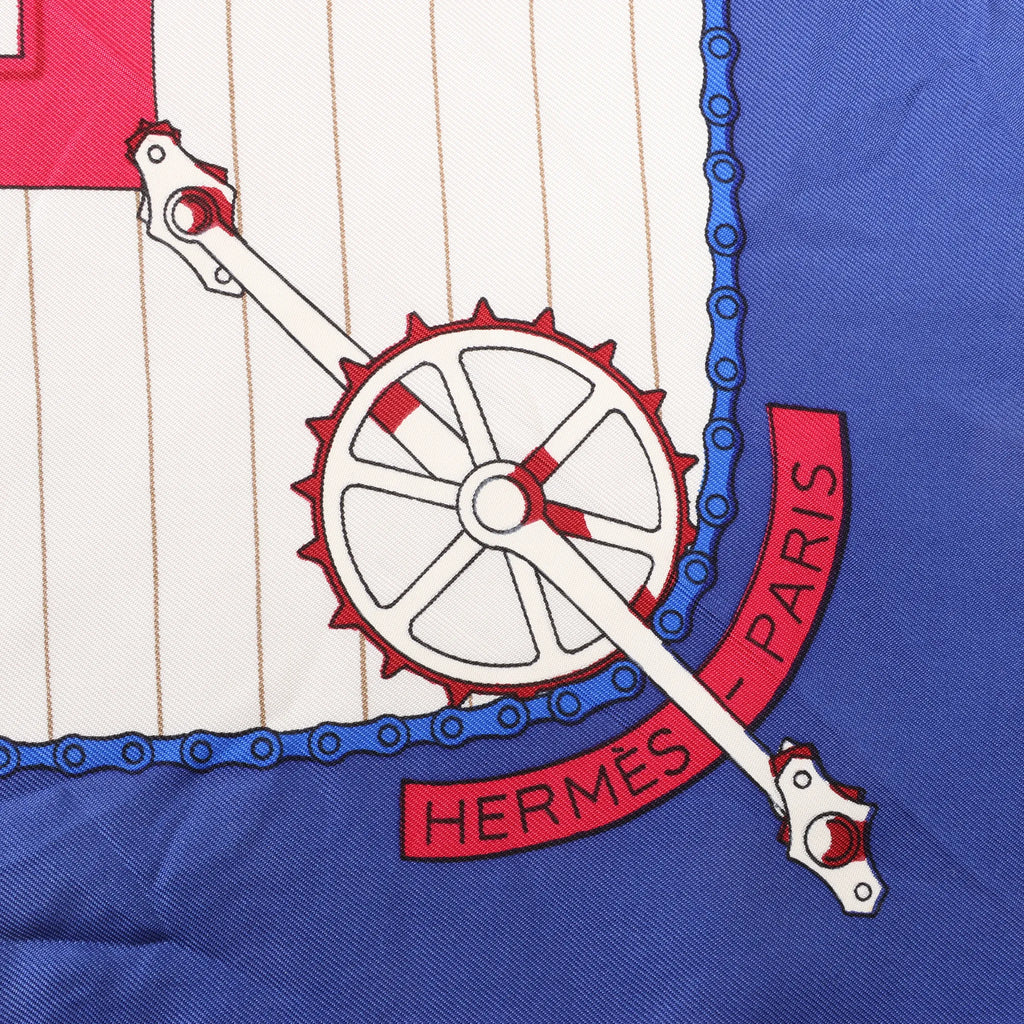Hermès Carré 90 "LES BECANES" Silk handkerchief in Blue x White