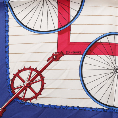 Hermès Carré 90 „LES BECANES“ Seidentaschentuch in Blau x Weiß