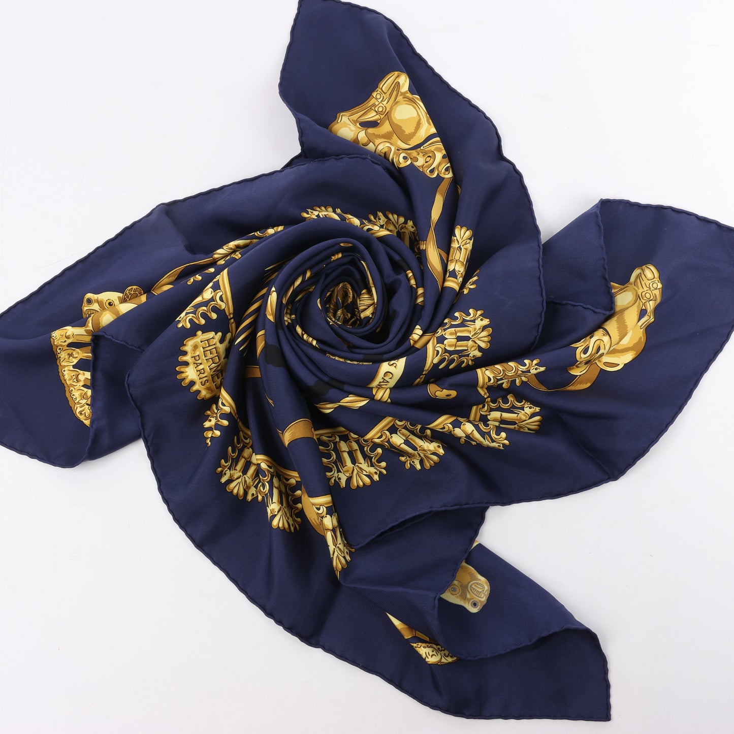 Hermès Carré 90 "LES CAVALIERS D'OR" 100% Silk Scarf in Navy Blue x Gold