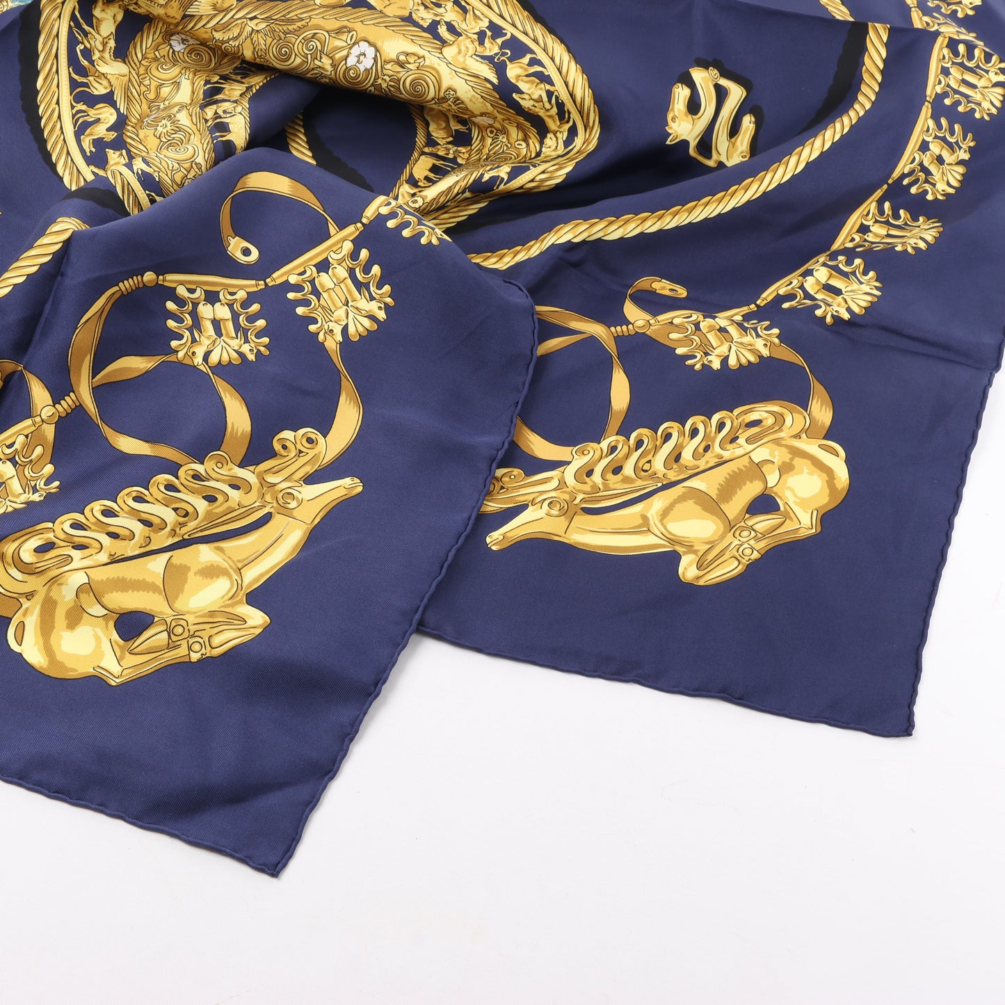 Hermès Carré 90 "LES CAVALIERS D'OR" 100% Silk Scarf in Navy Blue x Gold