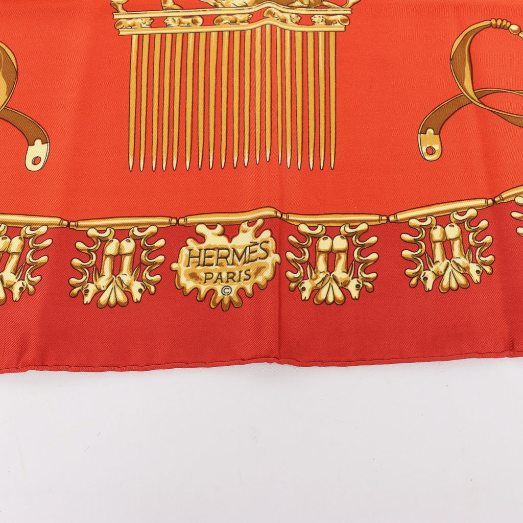 Hermès Carré 90 "LES CAVALIERS D'OR" Silk handkerchief in Red