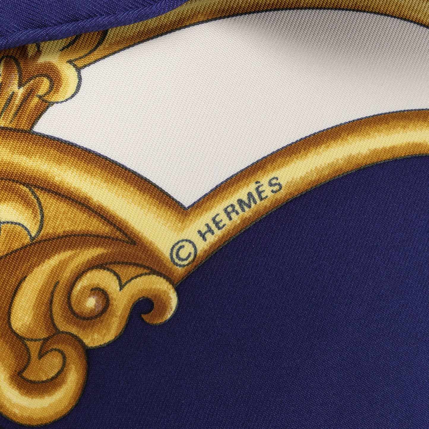 Hermès Carré 90 "LES CHEVAUX DES MOGHOLS" Silk handkerchief in Navy Blue