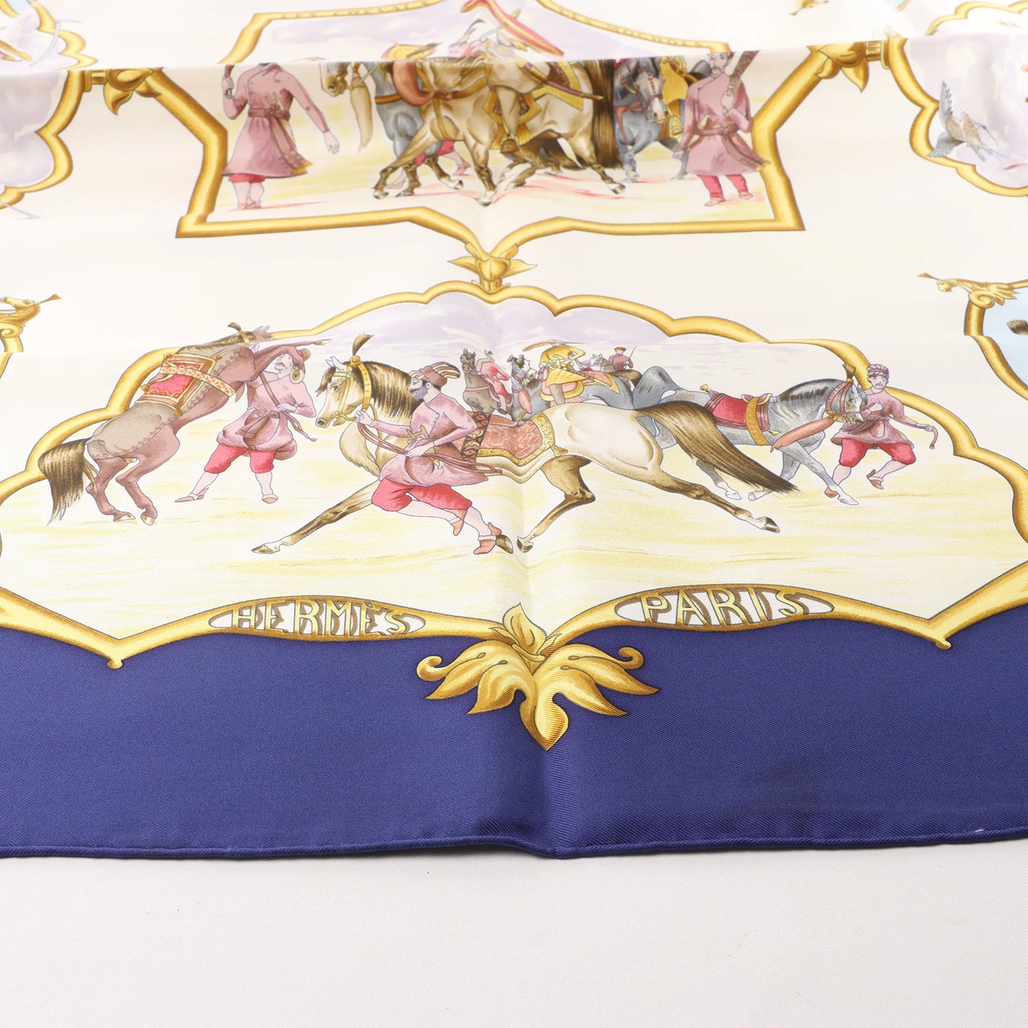 Hermès Carré 90 "LES CHEVAUX DES MOGHOLS" Silk handkerchief in Navy Blue