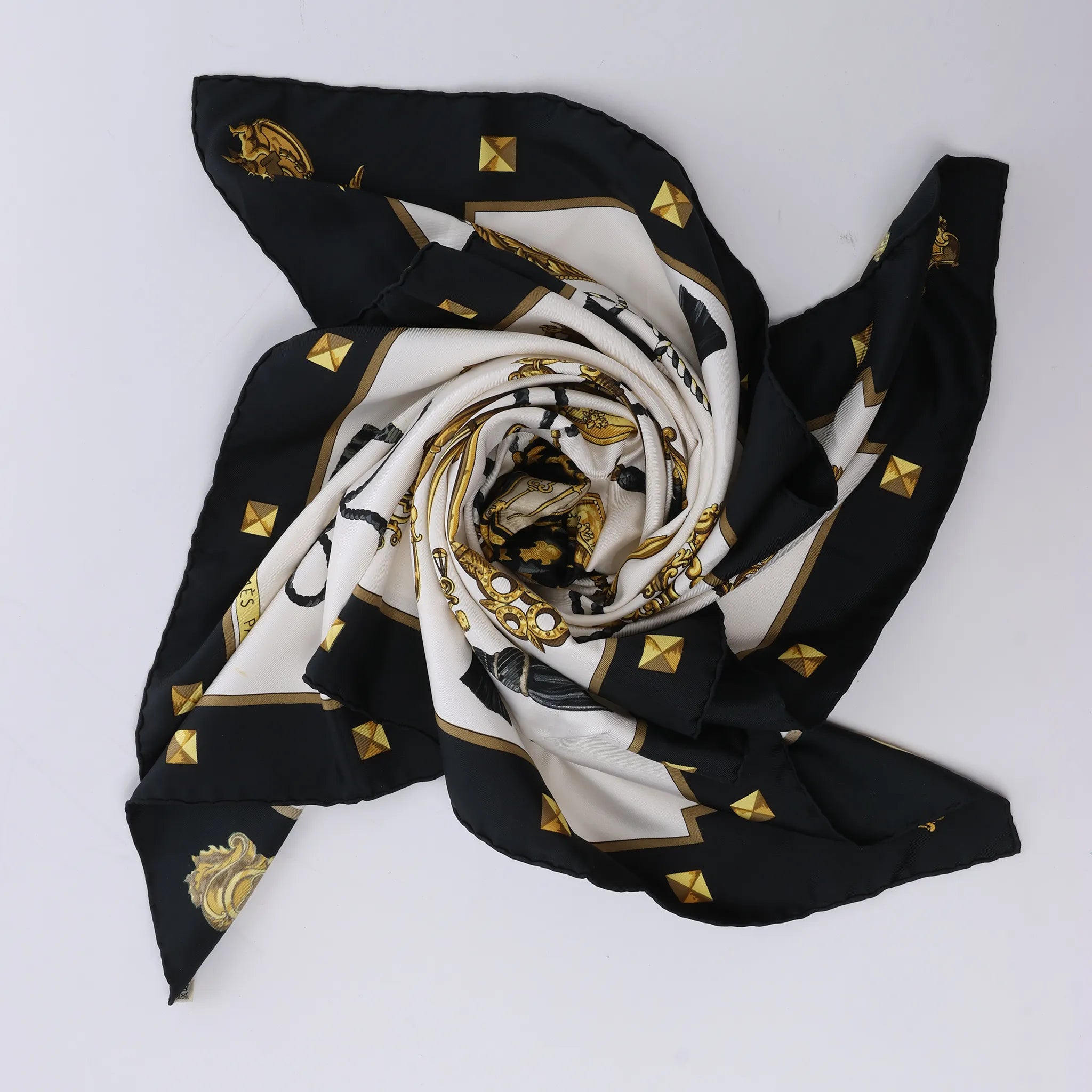 Hermès Carré 90 "LES CLES" Silk handkerchief in Black