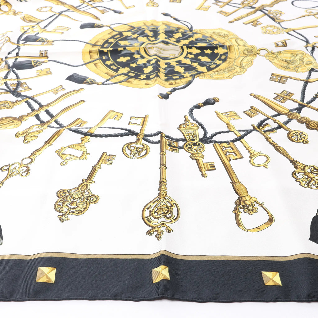 Hermès Carré 90 "LES CLES" Silk handkerchief in Black