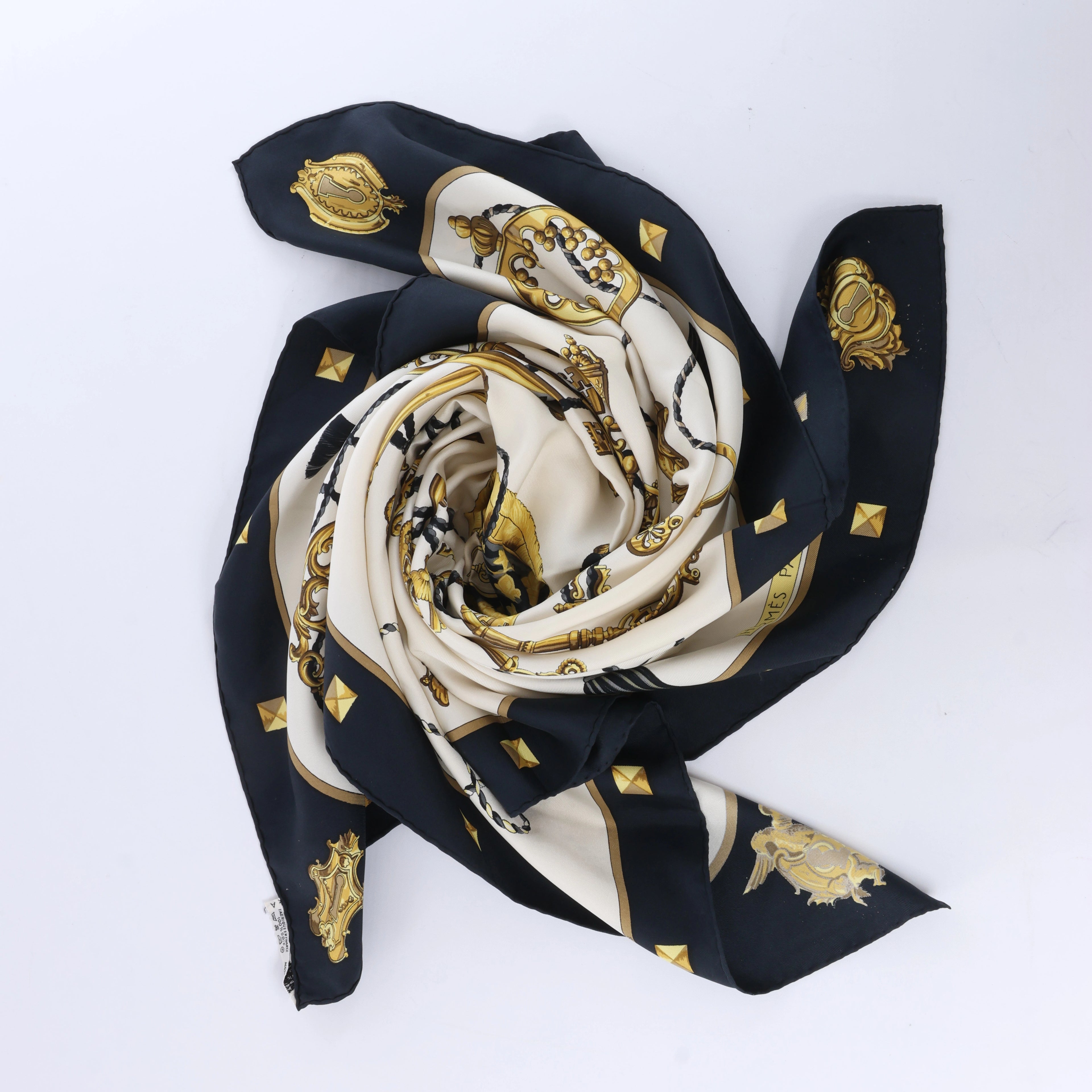 Hermès Carré 90 "LES CLES" Silk handkerchief in Black
