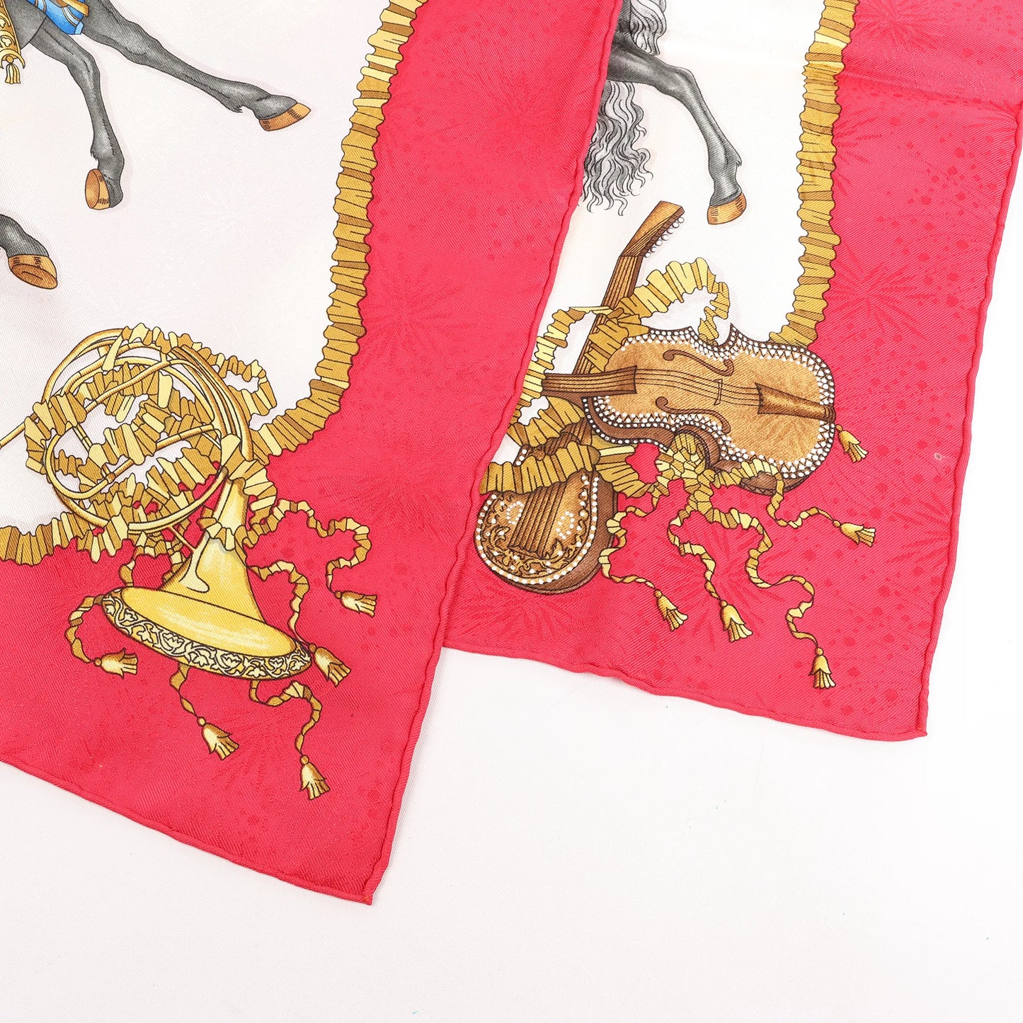 Hermès Carré 90 "LES FETES DU ROI SOLEIL" Silk handkerchief in Red