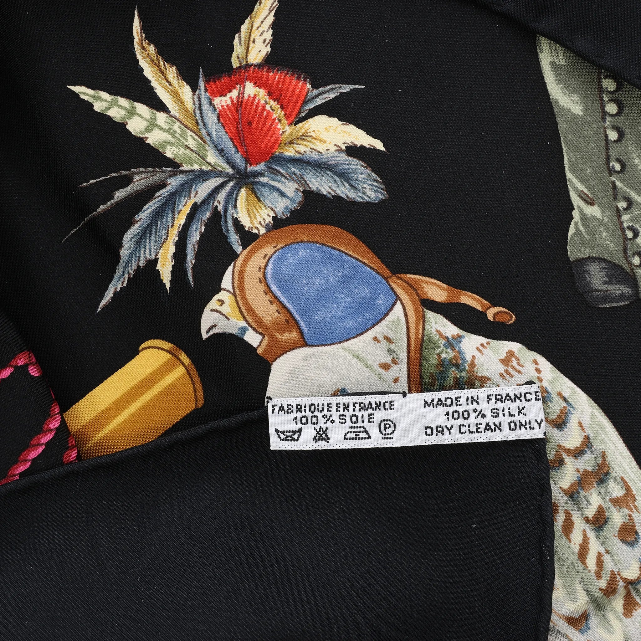 Hermès Carré 90 "LES OISEAUX DU ROY" Silk handkerchief in Black x Gold