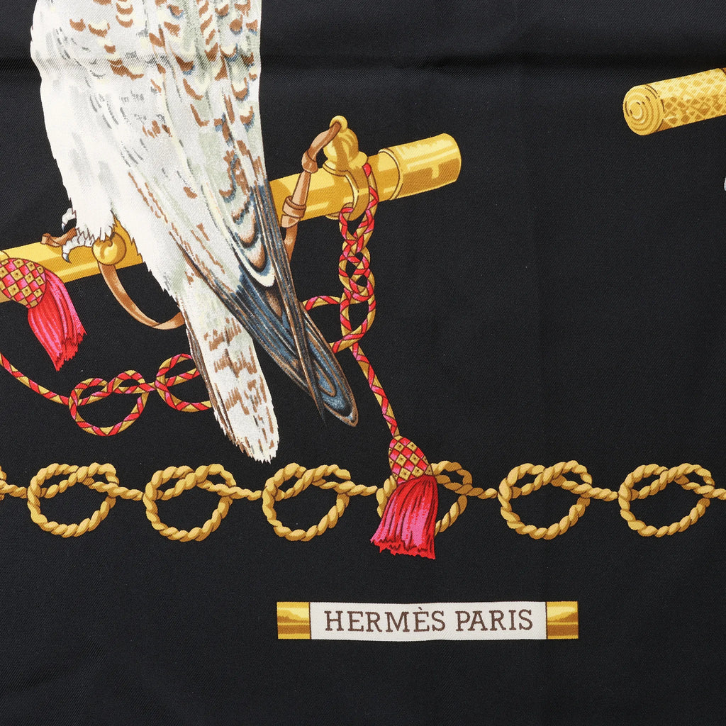 Hermès Carré 90 "LES OISEAUX DU ROY" Silk handkerchief in Black x Gold