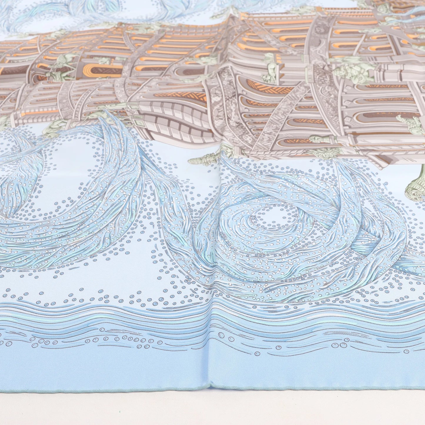 Hermès Carré 90 „LES RIVIERES DE BABEL“ Seidentaschentuch in Blau