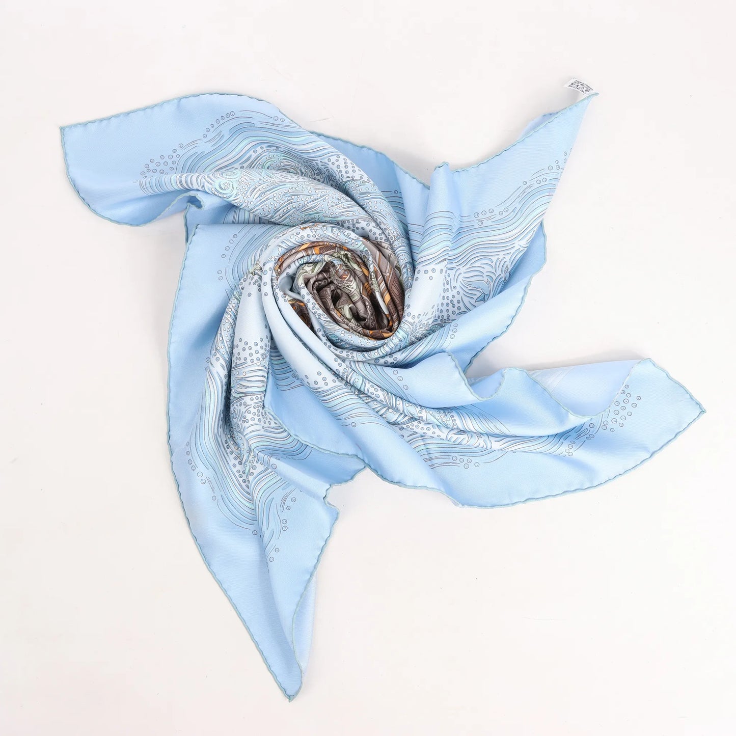 Hermès Carré 90 „LES RIVIERES DE BABEL“ Seidentaschentuch in Blau