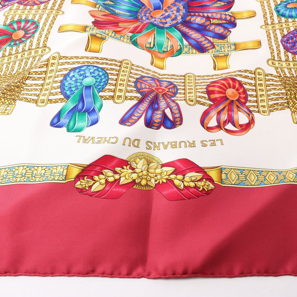 Hermès Carré 90 "LES RUBANS DU CHEVAL" Silk handkerchief in Burgundy
