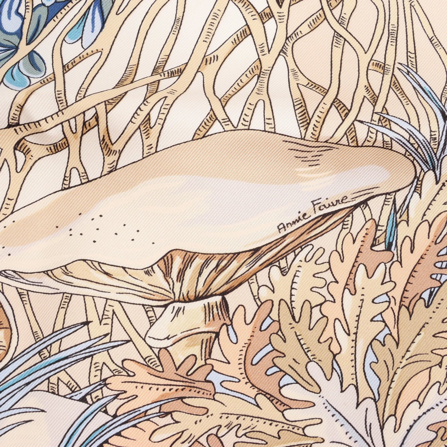 Hermès Carré 90 "LIle Deserte" Silk handkerchief in Beige