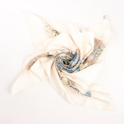 Hermès Carré 90 "LIle Deserte" Silk handkerchief in Beige