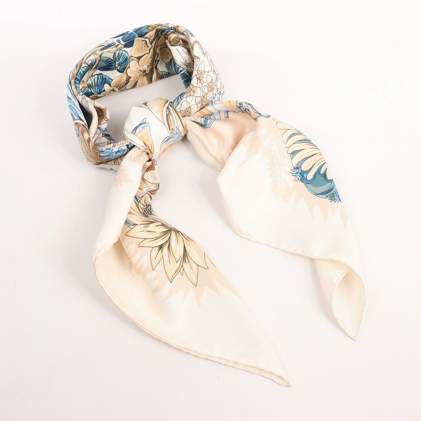 Hermès Carré 90 "LIle Deserte" Silk handkerchief in Beige