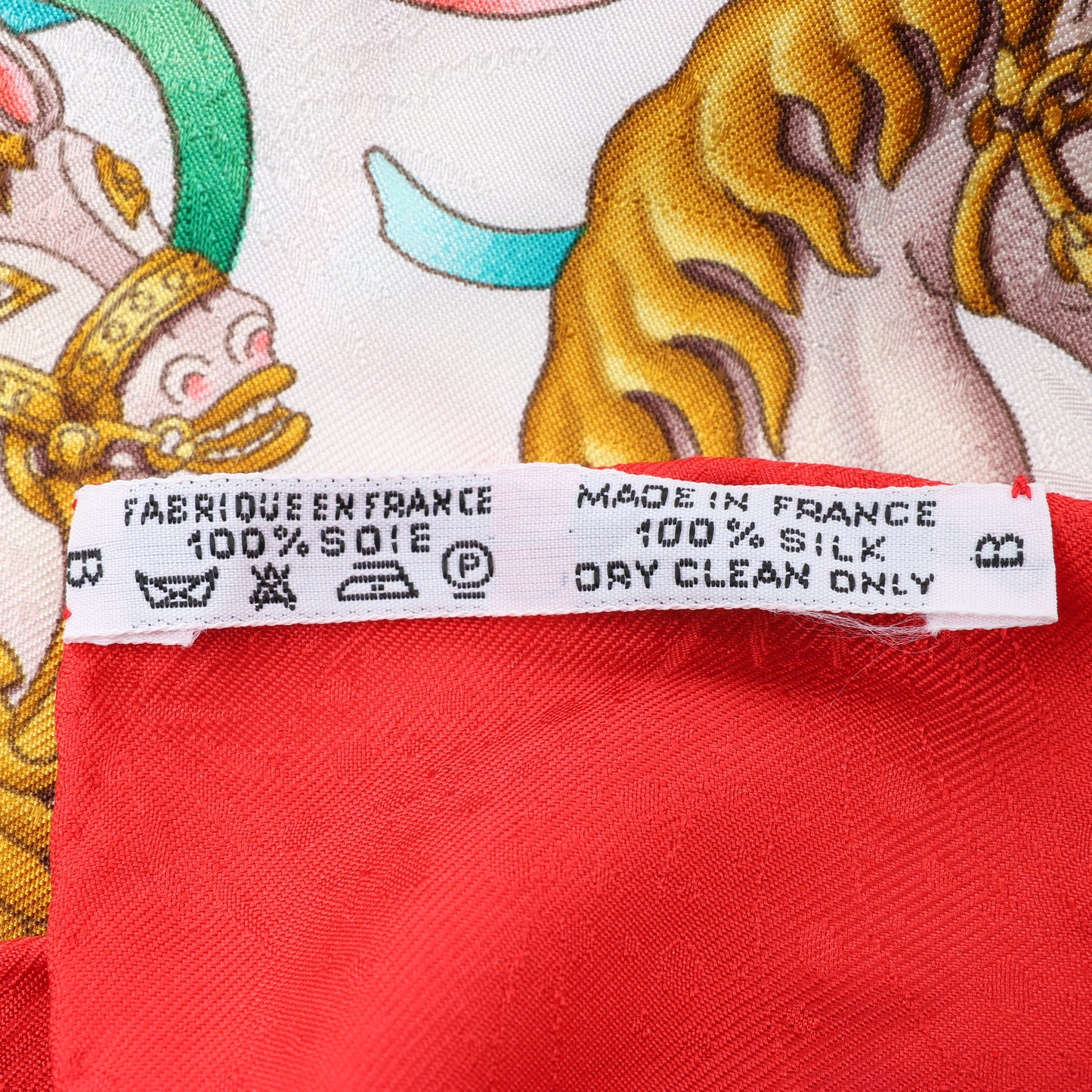 Carré Hermès Carré 90 « LUNAPARK » 100 % soie rouge