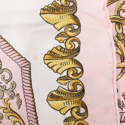 Mouchoir en soie Hermès Carré 90 « LVDOVICVS MAGNVS » rose