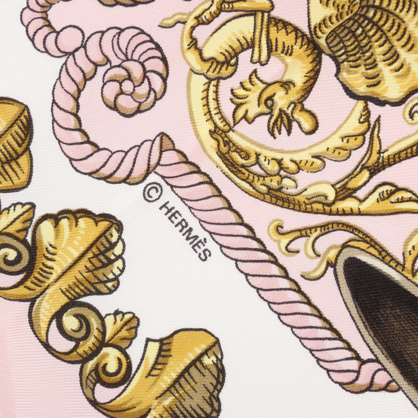 Mouchoir en soie Hermès Carré 90 « LVDOVICVS MAGNVS » rose