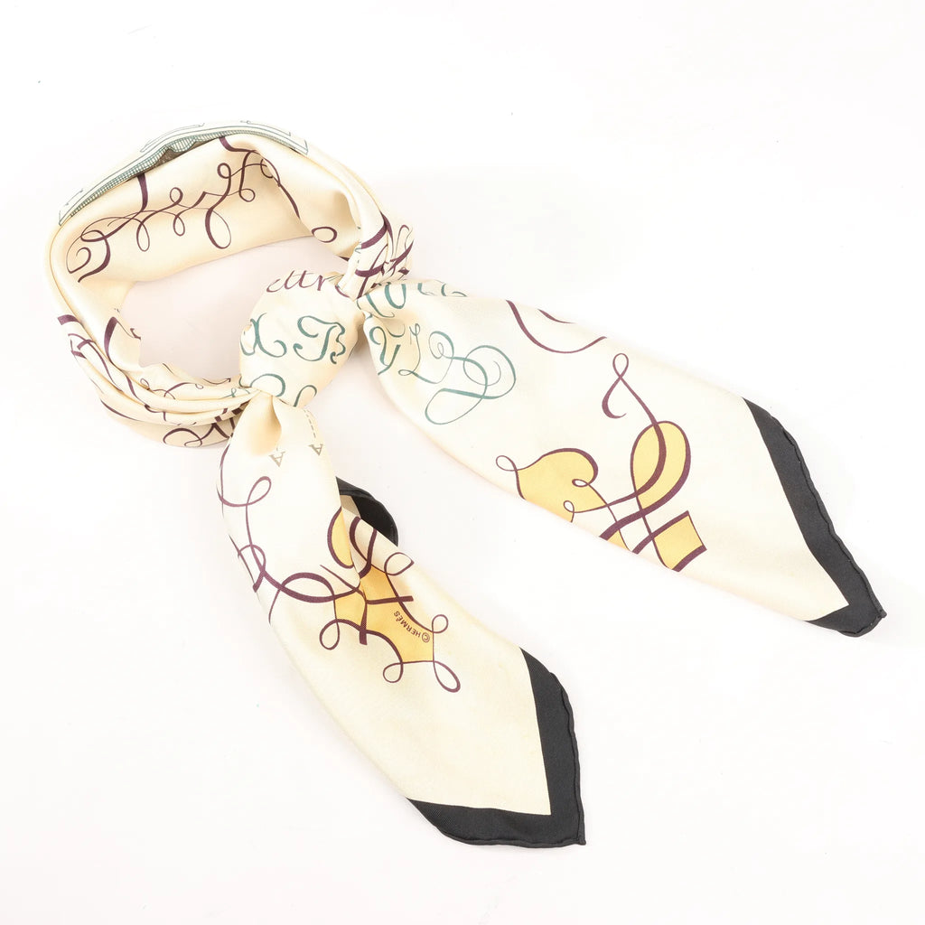 Hermès Carré 90 "L'ART D'ECRIRE" Silk handkerchief in Beige