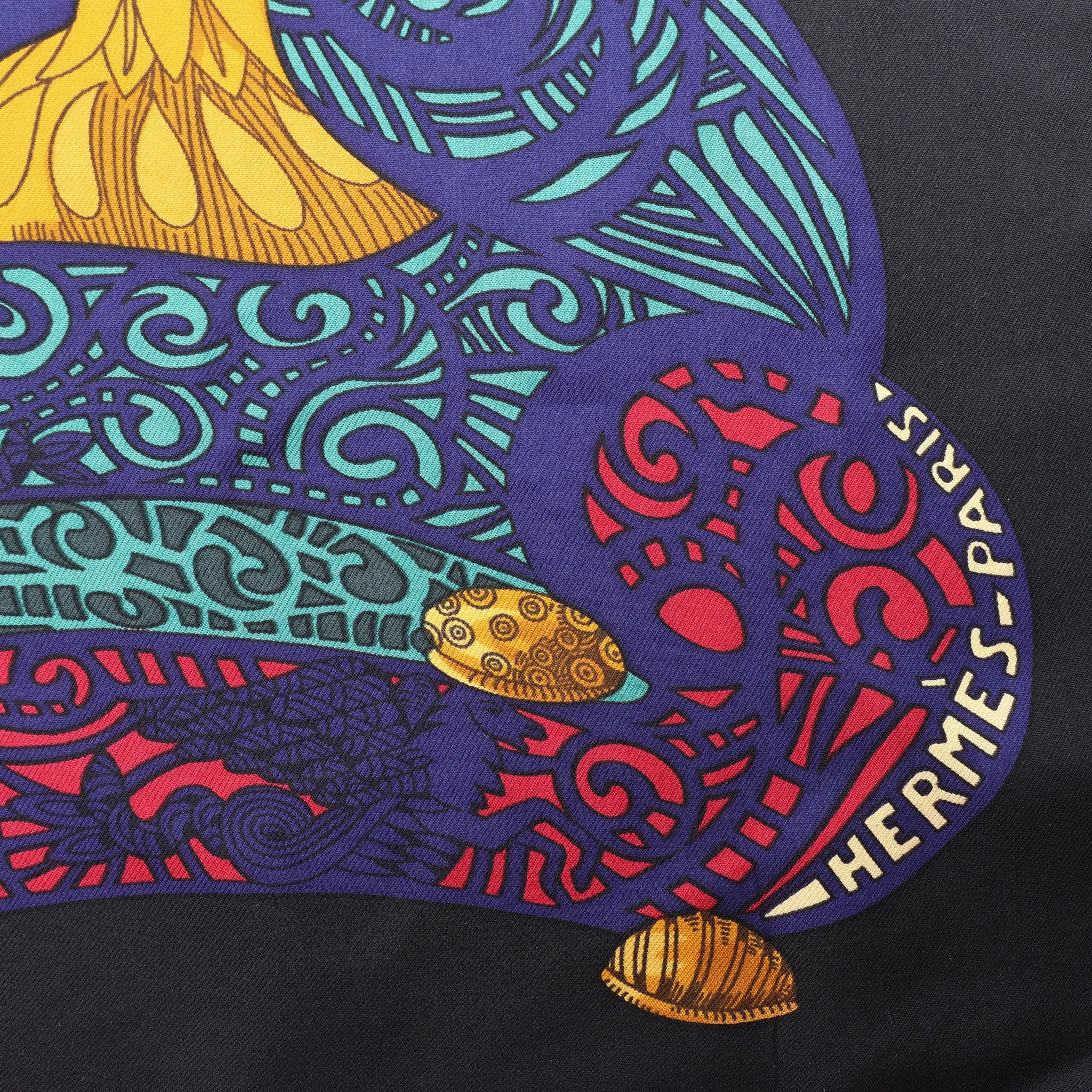 Hermès Carré 90 "L'ATLANTIDE" Silk handkerchief in Black x Gold