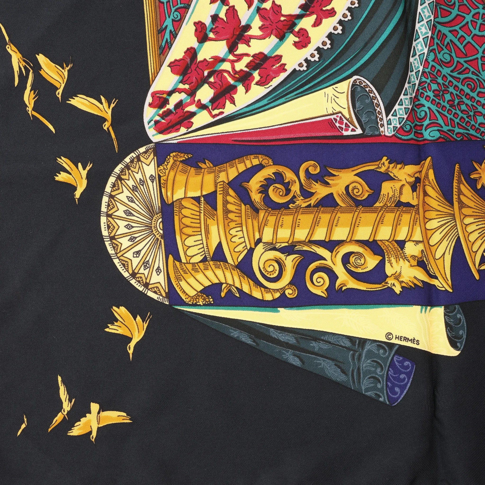 Hermès Carré 90 "L'ATLANTIDE" Silk handkerchief in Black x Gold