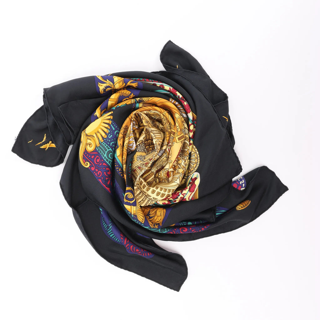 Hermès Carré 90 "L'ATLANTIDE" Silk handkerchief in Black x Gold