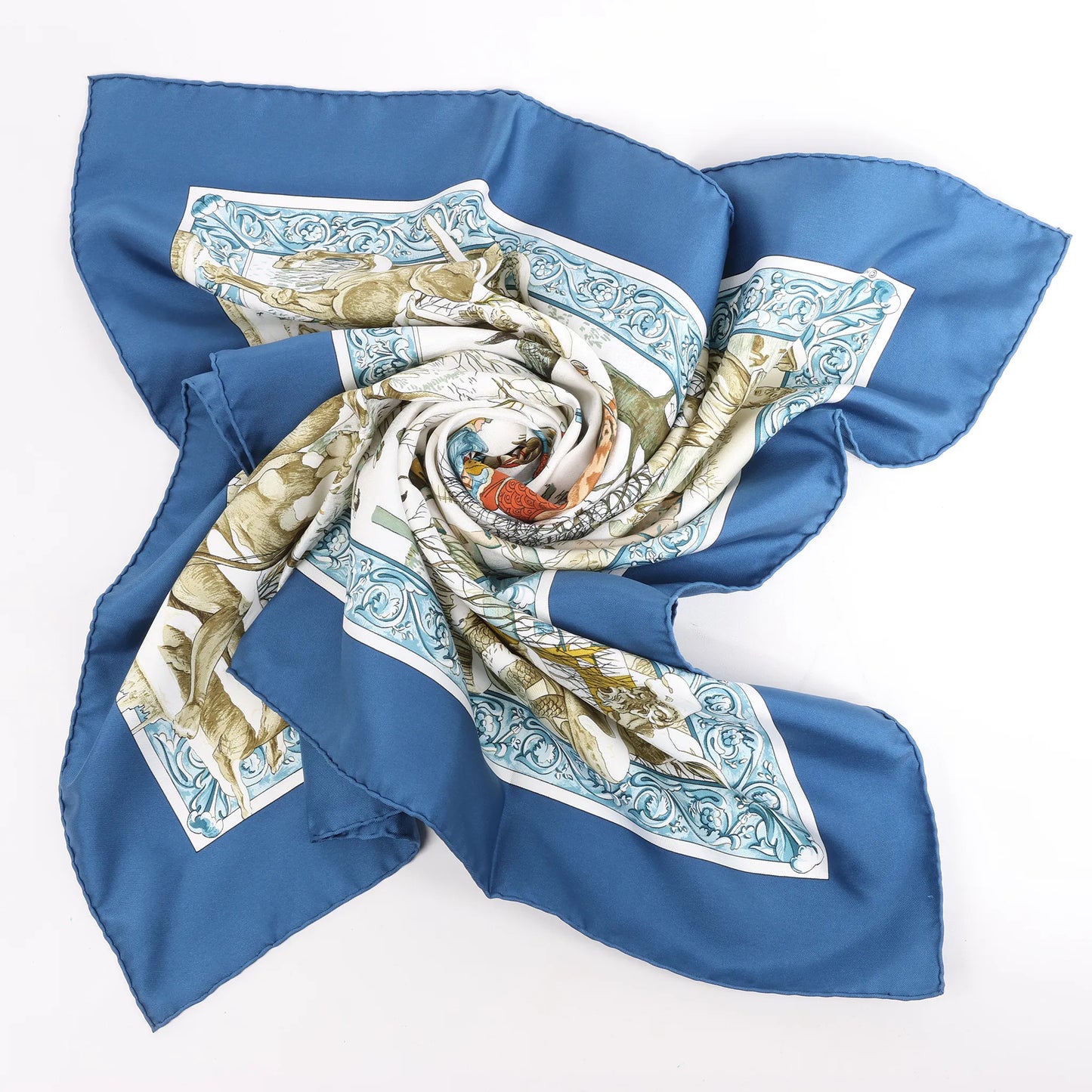 Hermès Carré 90 "L'hiver" Mouchoir en soie en Bleu