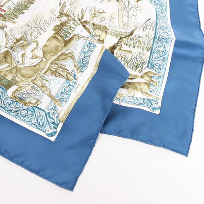 Hermès Carré 90 "L'hiver" Mouchoir en soie en Bleu