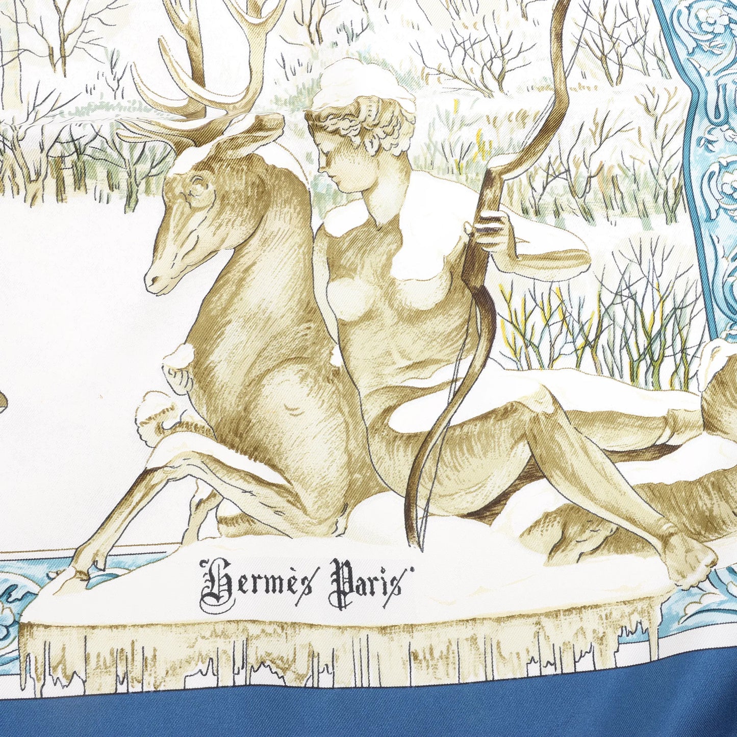 Hermès Carré 90 "L'hiver" Mouchoir en soie en Bleu