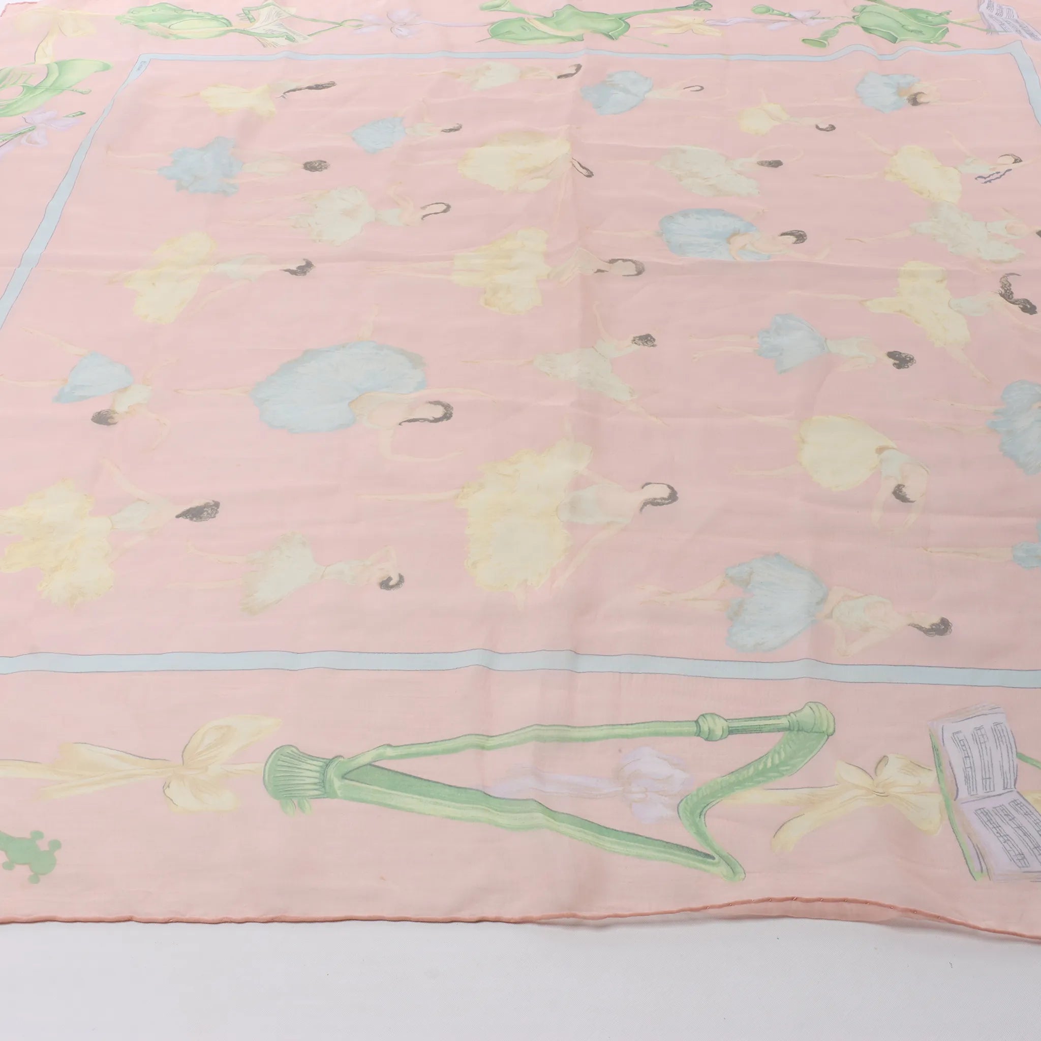 Hermès Carré 90 "La Dance ballet" Silk handkerchief in Pink