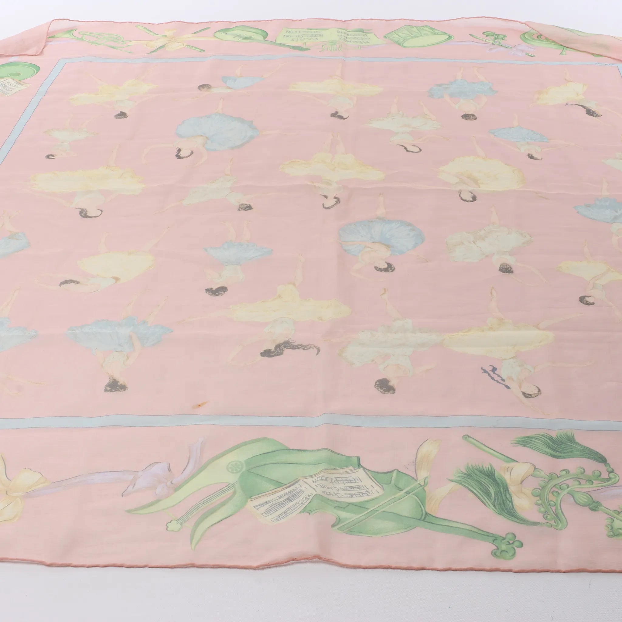 Hermès Carré 90 "La Dance ballet" Silk handkerchief in Pink