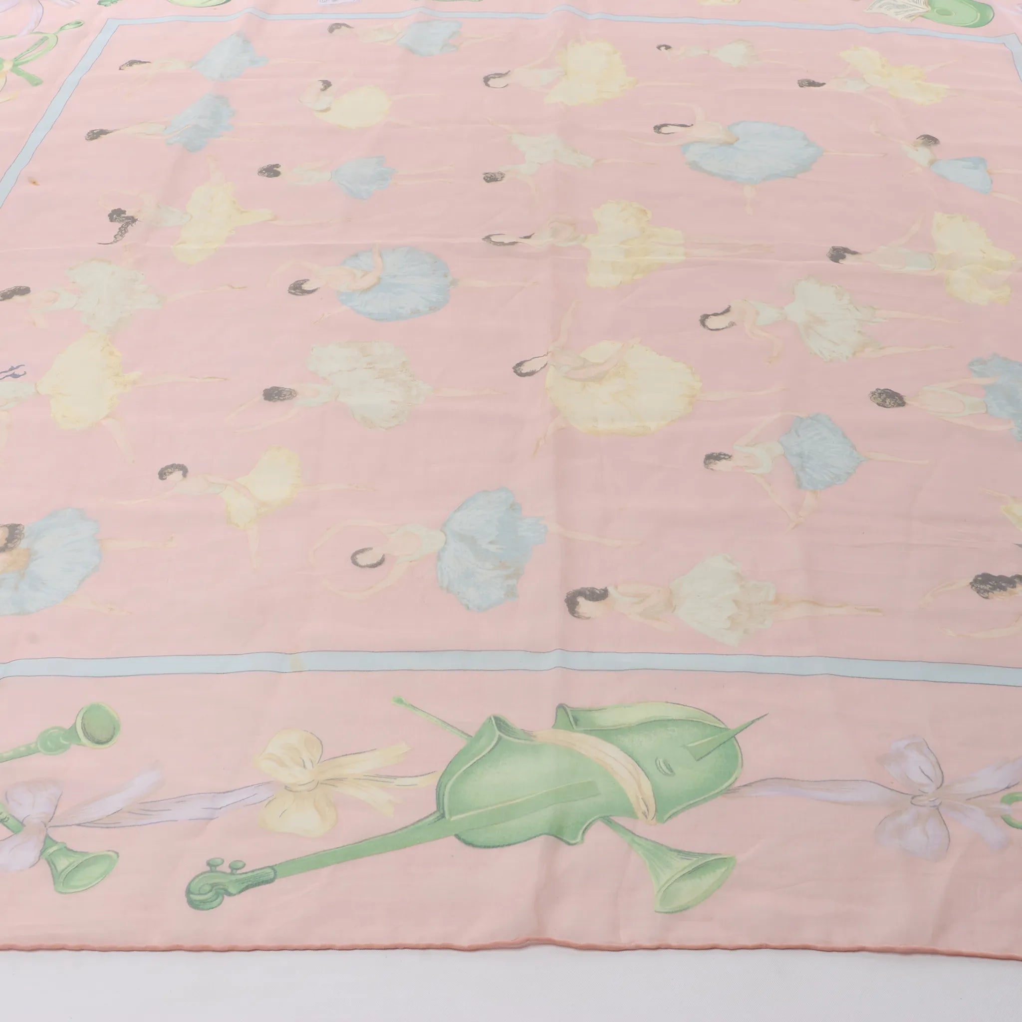 Hermès Carré 90 "La Dance ballet" Silk handkerchief in Pink