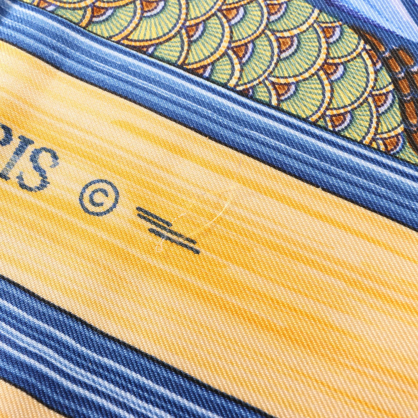 Hermès Carré 90 "La Mare aux Canards" Silk handkerchief in Yellow