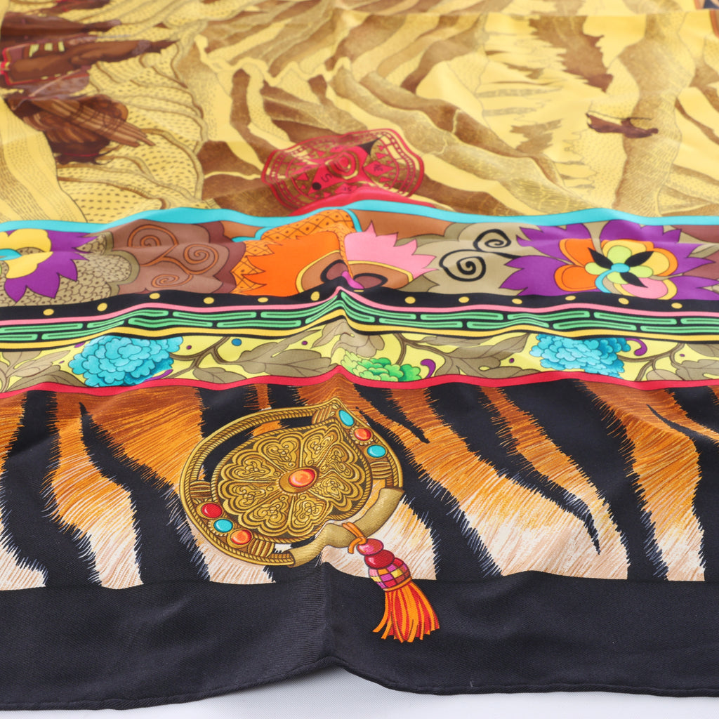 Hermès Carré 90 "La femme aux semelles de vent" Silk handkerchief in Brown x Black