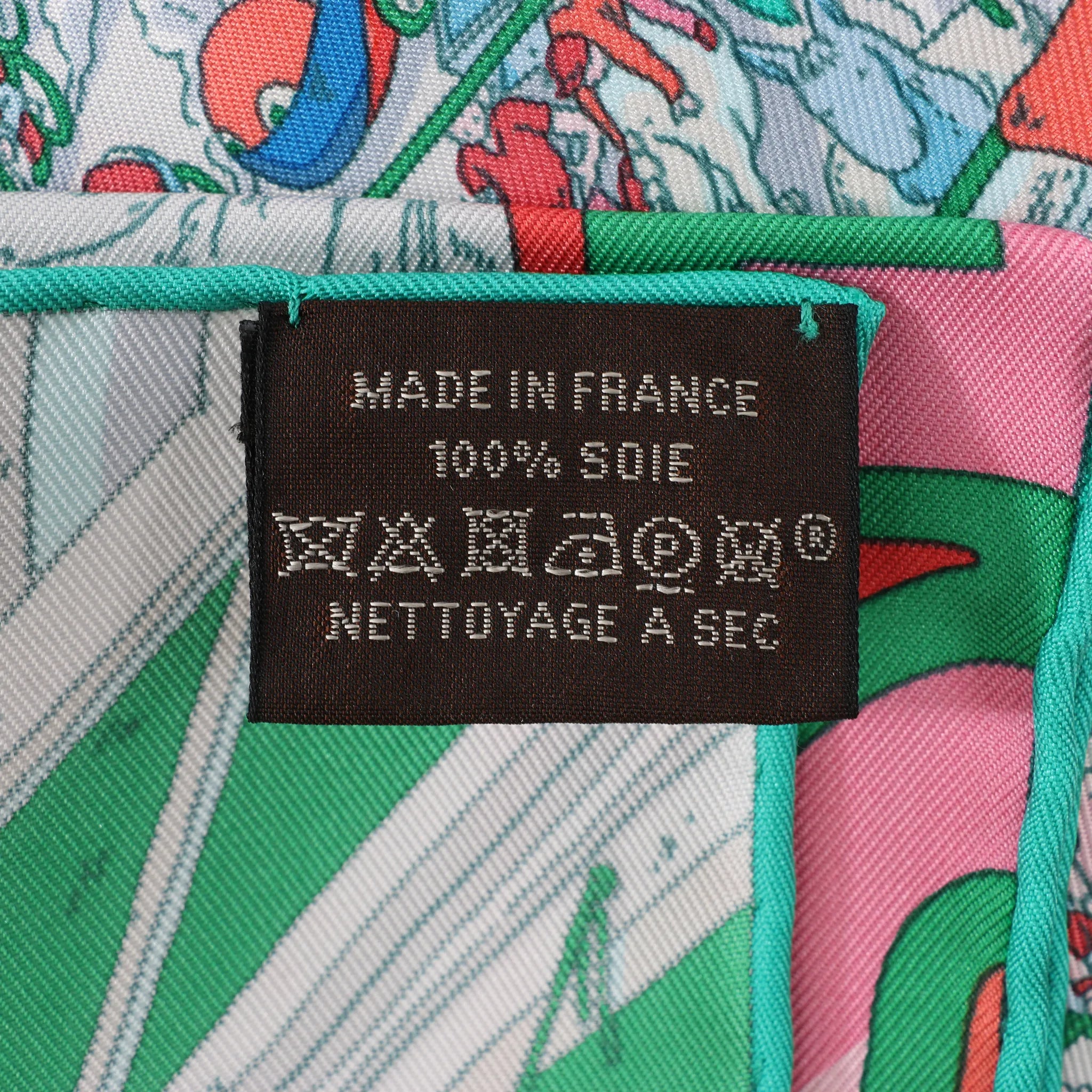 Hermès Carré 90 "Le Grand Prix du Faubourg" Silk handkerchief in Blue