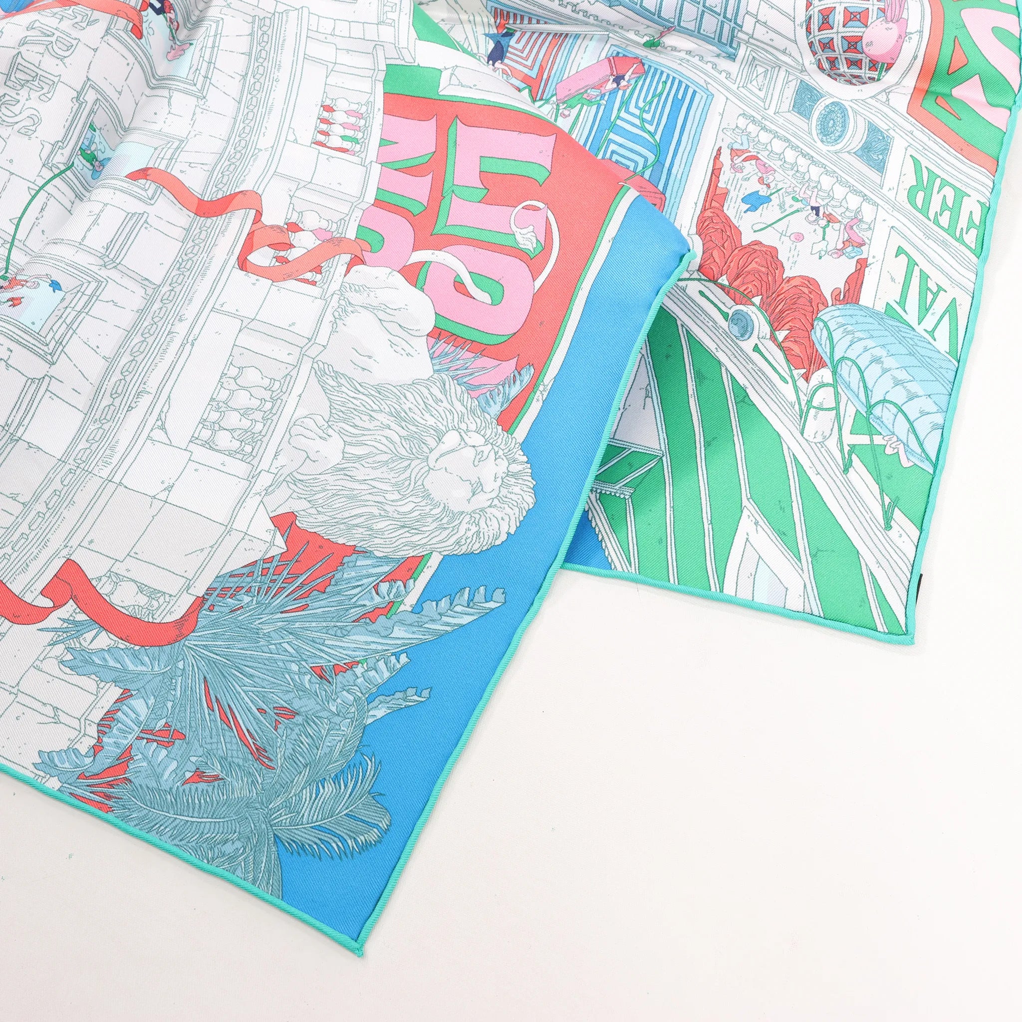 Hermès Carré 90 "Le Grand Prix du Faubourg" Silk handkerchief in Blue