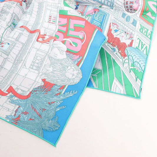 Hermès Carré 90 „Le Grand Prix du Faubourg“ Seidentaschentuch in Blau