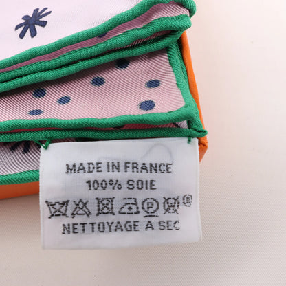 Hermès Carré 90 "Le Premier Chant" Silk handkerchief in Pink