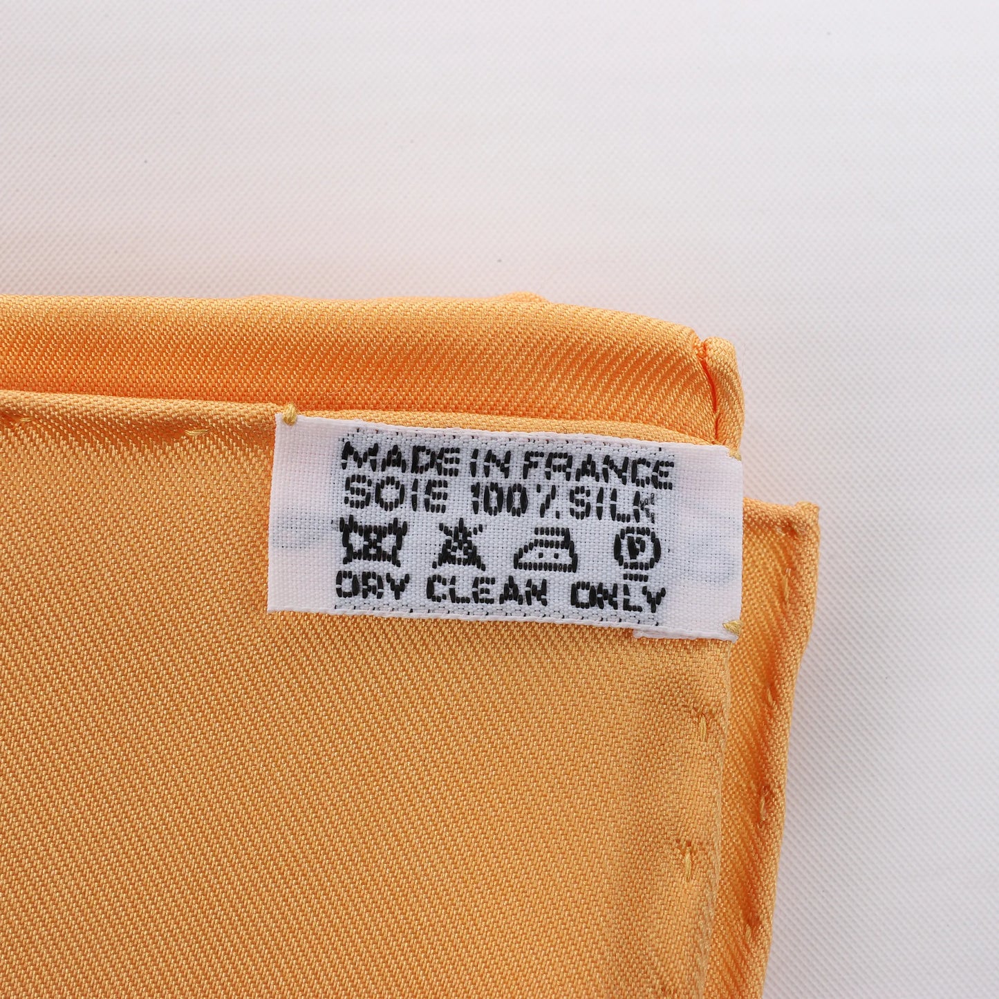 Hermès Carré 90 "Le Songe de Poliphile" Silk handkerchief in Orange