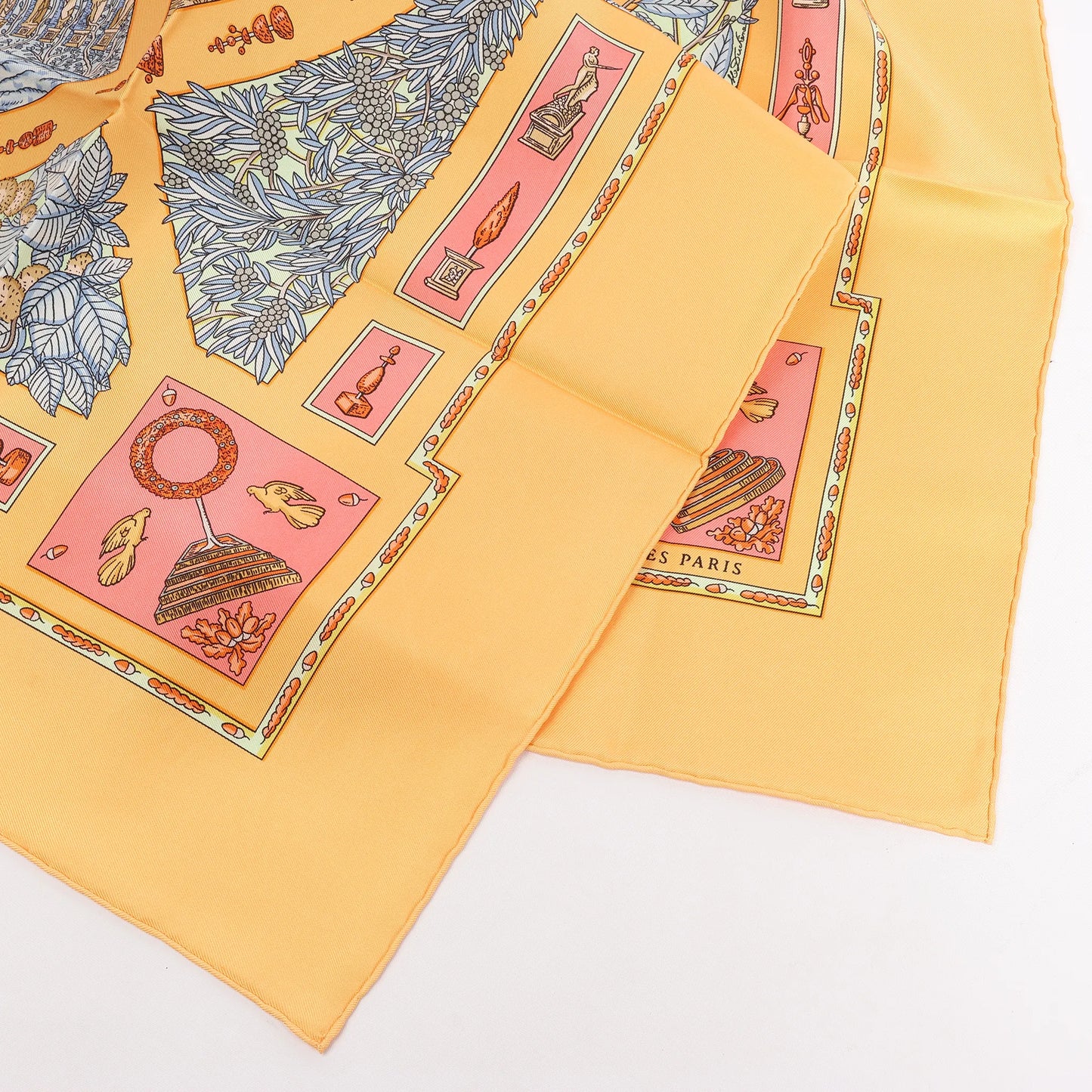 Hermès Carré 90 "Le Songe de Poliphile" Silk handkerchief in Orange